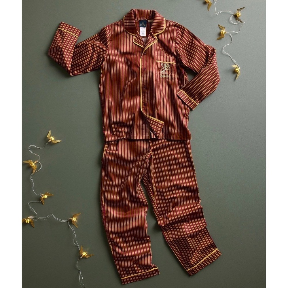 Pottery Barn Teen Small Harry Potter Gryffindor House Sateen Pajama Set Cotton - Picture 2 of 14